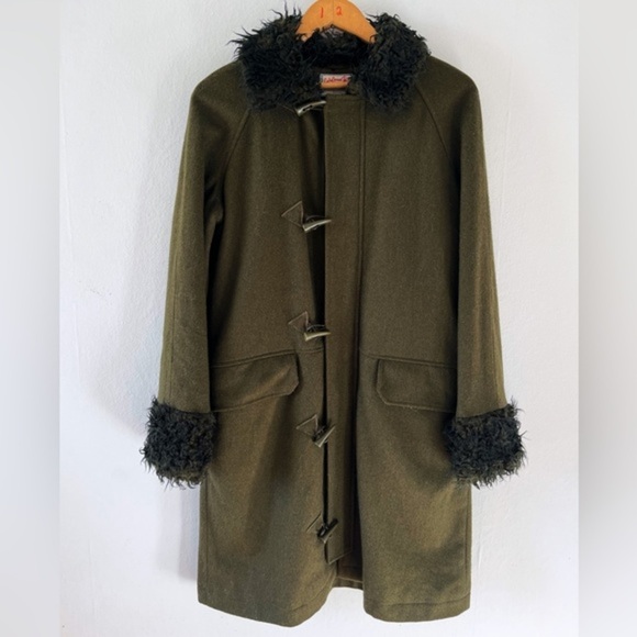 Vintage  Rocky Green Wool Coat with Fur Cuffs and Collar - Size Small - Picture 6 of 9